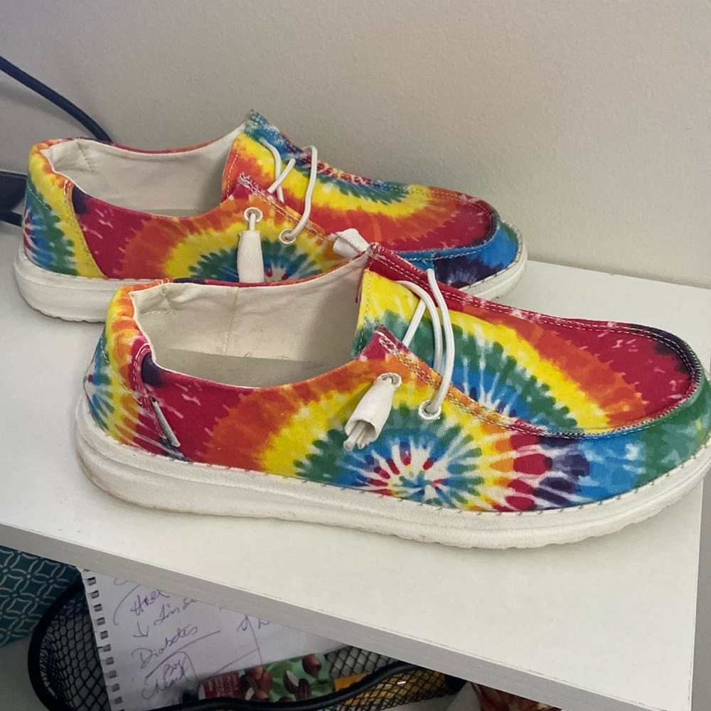 Tye dye hey dudes